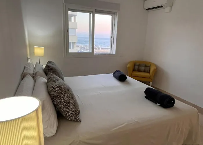شقة Modern, Location 2 Bedroom, Sea View إِستيبونا