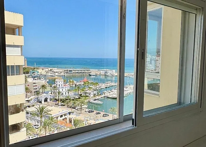 Modern, Location 2 Bedroom, Sea View شقة